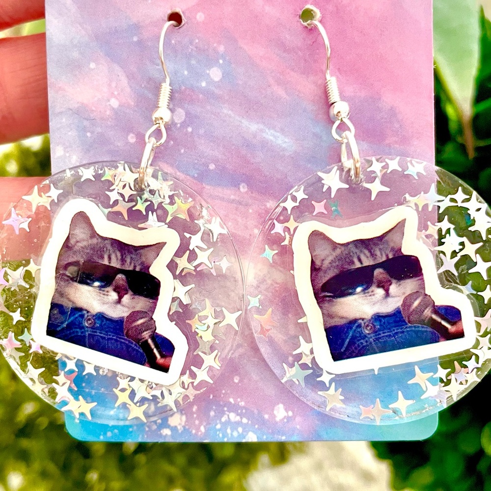 Acrylic Singing Cat Earrings